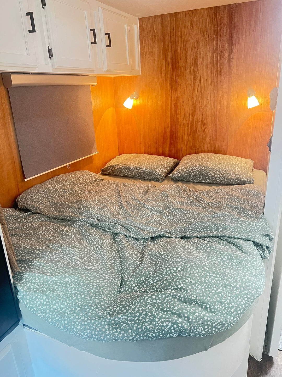 2016 Ford Adventurer 23RB