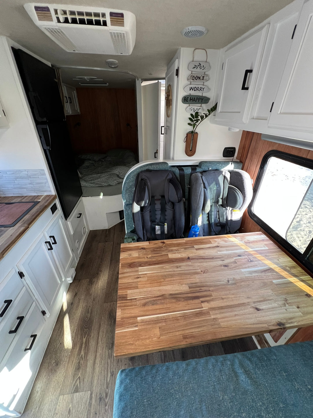 2016 Ford Adventurer 23RB